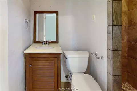 703 E 32nd St, Bryan, TX 77803 photo 42
