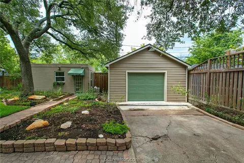 703 E 32nd St, Bryan, TX 77803 photo 45