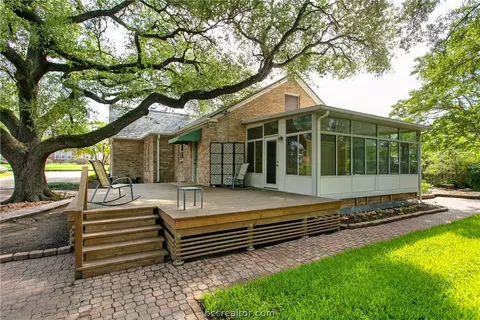 703 E 32nd St, Bryan, TX 77803 photo 32