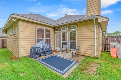 1717 Summerwood Loop, Bryan, TX 77807 photo 24