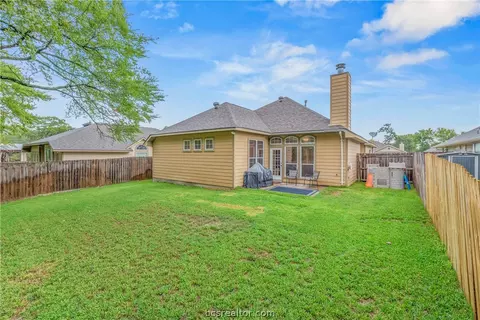 1717 Summerwood Loop, Bryan, TX 77807 photo 23