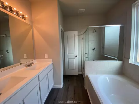 4743 Milagro Loop, Bryan, TX 77807 photo 6