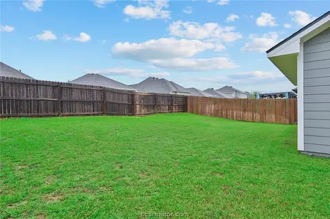2110 Markley Dr, Bryan, TX 77807 photo 17