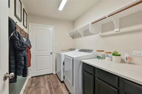 2110 Markley Dr, Bryan, TX 77807 photo 14