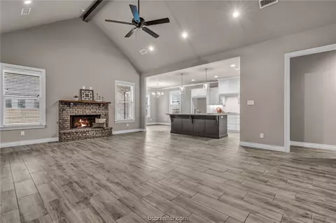 2904 Spector Dr, Bryan, TX 77808 photo 9