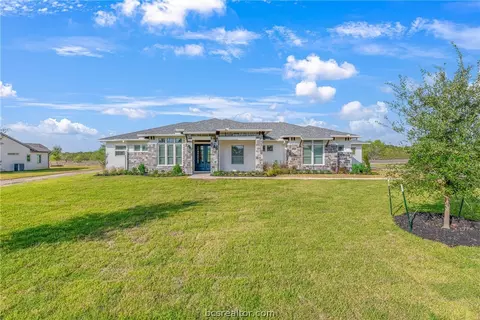 10708 Harvey Ranch Rd, College Station, TX 77845