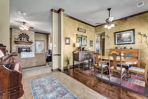 5757 Easterling Dr, Bryan, TX 77808 photo 17