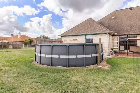 5757 Easterling Dr, Bryan, TX 77808 photo 32