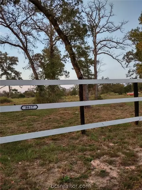 8617 Shiloh Church Rd, Franklin, TX 77856