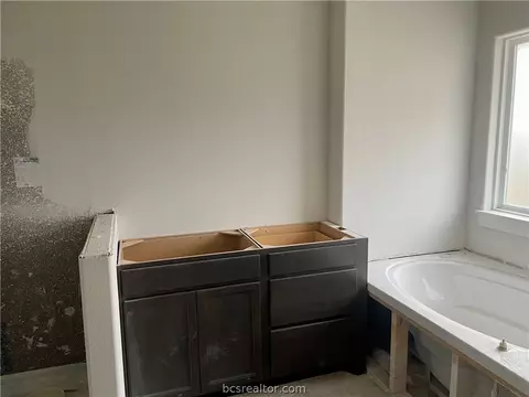 3185 Brady Ct, Bryan, TX 77808 photo 6