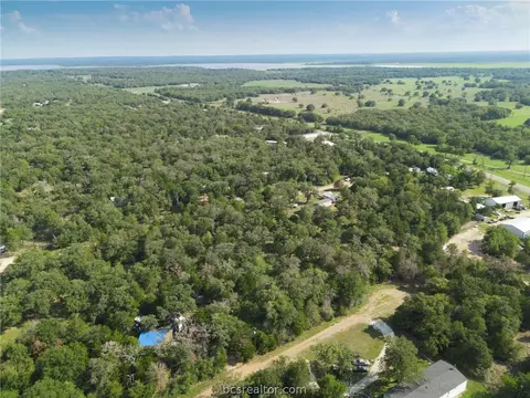 Tbd Grape Circle, Somerville, TX 77879 photo 4
