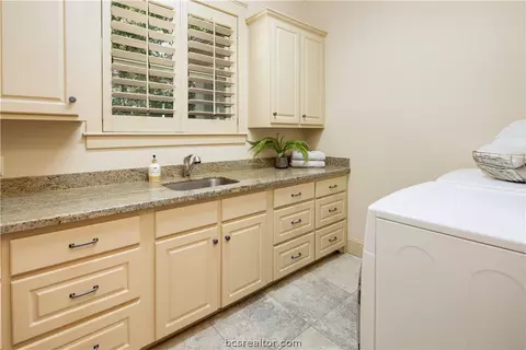 3301 Willow Ridge Dr, Bryan, TX 77807 photo 32