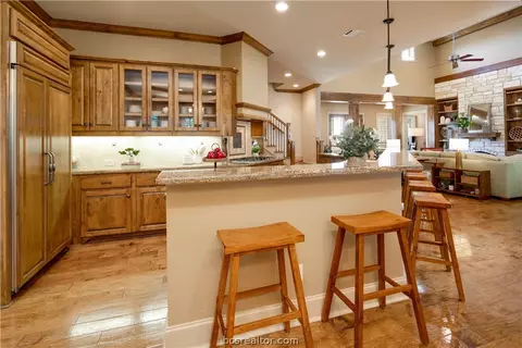 3301 Willow Ridge Dr, Bryan, TX 77807 photo 7