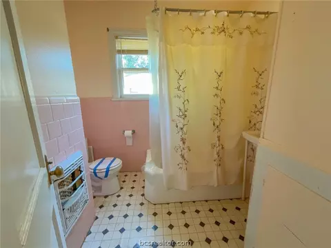 406 E Jack St, Bremond, TX 76629 photo 12