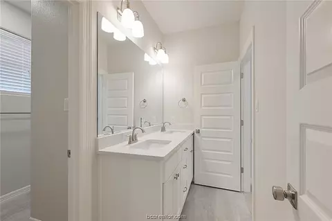 3321 Stoneleigh Rd, Bryan, TX 77808 photo 21