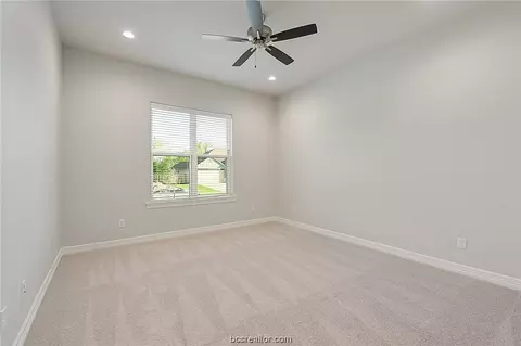 3321 Stoneleigh Rd, Bryan, TX 77808 photo 23