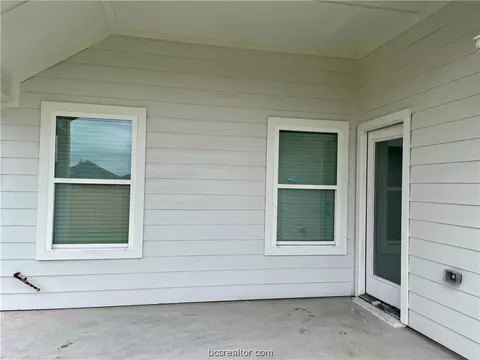 2911 Goldberg Dr, Bryan, TX 77808 photo 17