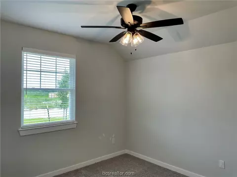 2911 Goldberg Dr, Bryan, TX 77808 photo 13
