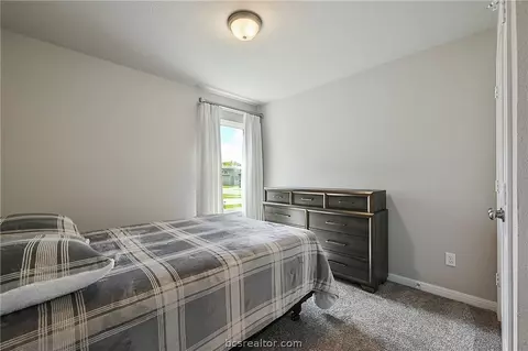 3726 Mckenzie St, Bryan, TX 77803 photo 10