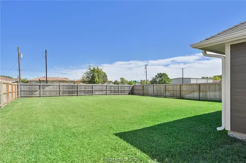 3726 Mckenzie St, Bryan, TX 77803 photo 16