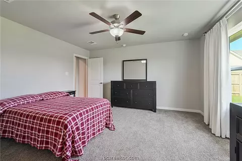 3726 Mckenzie St, Bryan, TX 77803 photo 6