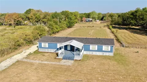 320 E Gause Blvd, Gause, TX 77857 photo 5