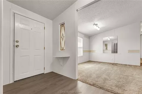 320 E Gause Blvd, Gause, TX 77857 photo 12