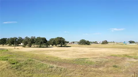 13343 Commander Ct, Bryan, TX 77808 photo 9