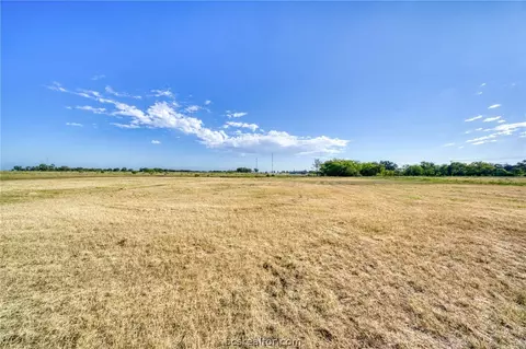 13343 Commander Ct, Bryan, TX 77808 photo 11