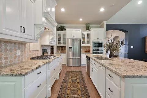 3002 Embers Loop, Bryan, TX 77808 photo 10