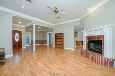 5712 Timberton Dr, Bryan, TX 77802 photo 7