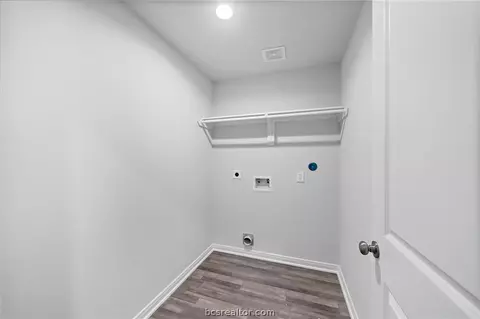 6002 Crest Bridge Ct, Bryan, TX 77807 photo 14