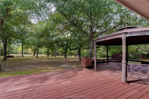 218 Rustic Oaks Dr, Bryan, TX 77808 photo 24