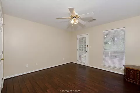 218 Rustic Oaks Dr, Bryan, TX 77808 photo 22