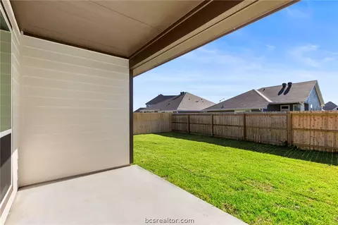 1923 Viva Rd, Bryan, TX 77807 photo 11