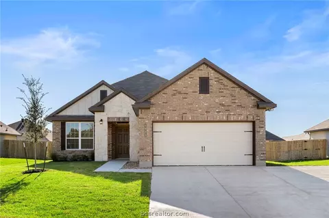 1923 Viva Rd, Bryan, TX 77807 photo 1
