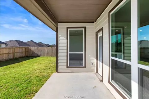 1923 Viva Rd, Bryan, TX 77807 photo 10