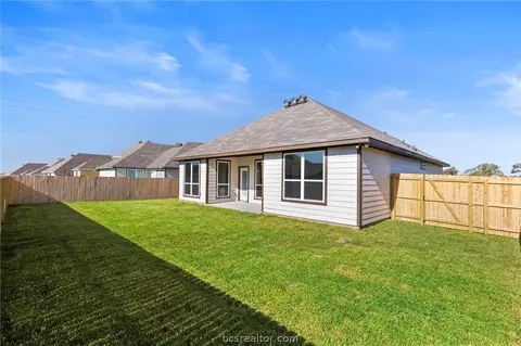 1923 Viva Rd, Bryan, TX 77807 photo 7