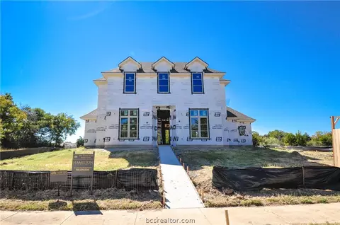 4756 Concordia Dr, Bryan, TX 77802 photo 2
