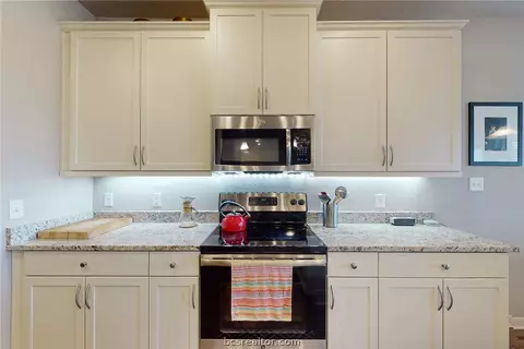 2023 Jester Trl, Bryan, TX 77807 photo 13