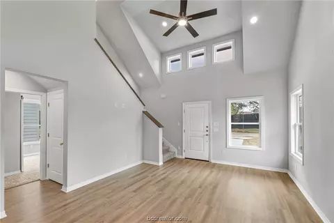 1398 E 21st St, Bryan, TX 77803 photo 10
