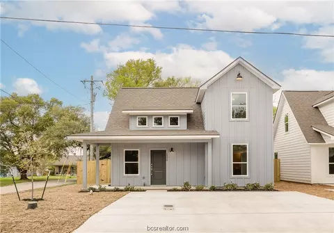 1398 E 21st St, Bryan, TX 77803