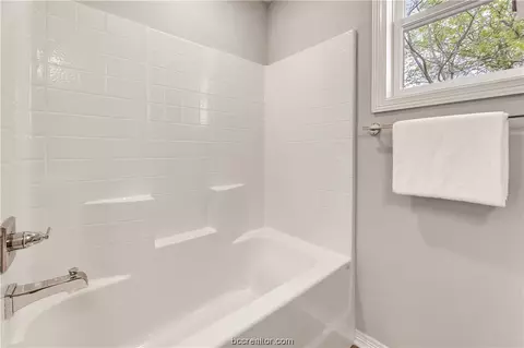 1400 E 21st St, Bryan, TX 77803 photo 12