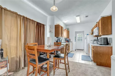 2427 Berger Dr, Bryan, TX 77802 photo 19