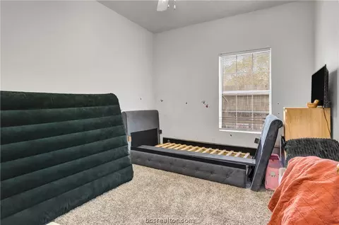 2427 Berger Dr, Bryan, TX 77802 photo 10
