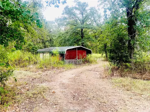 420 E Lakeview Dr, Trinity, TX 75862 photo 12
