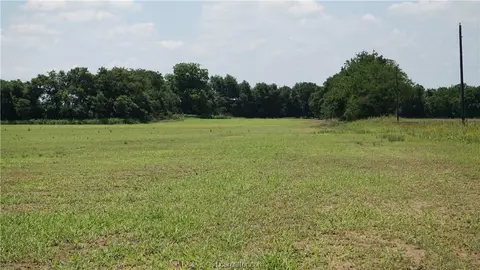 750 County Road 328, Caldwell, TX 77836