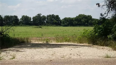 806 County Road 328, Caldwell, TX 77836