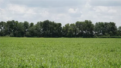 852 County Road 328, Caldwell, TX 77836