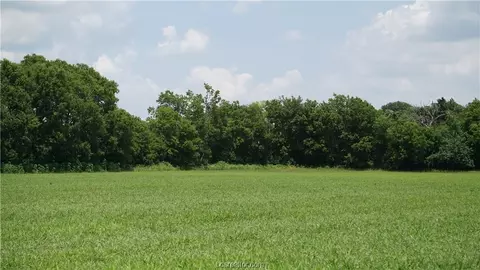 940 County Road 328, Caldwell, TX 77836